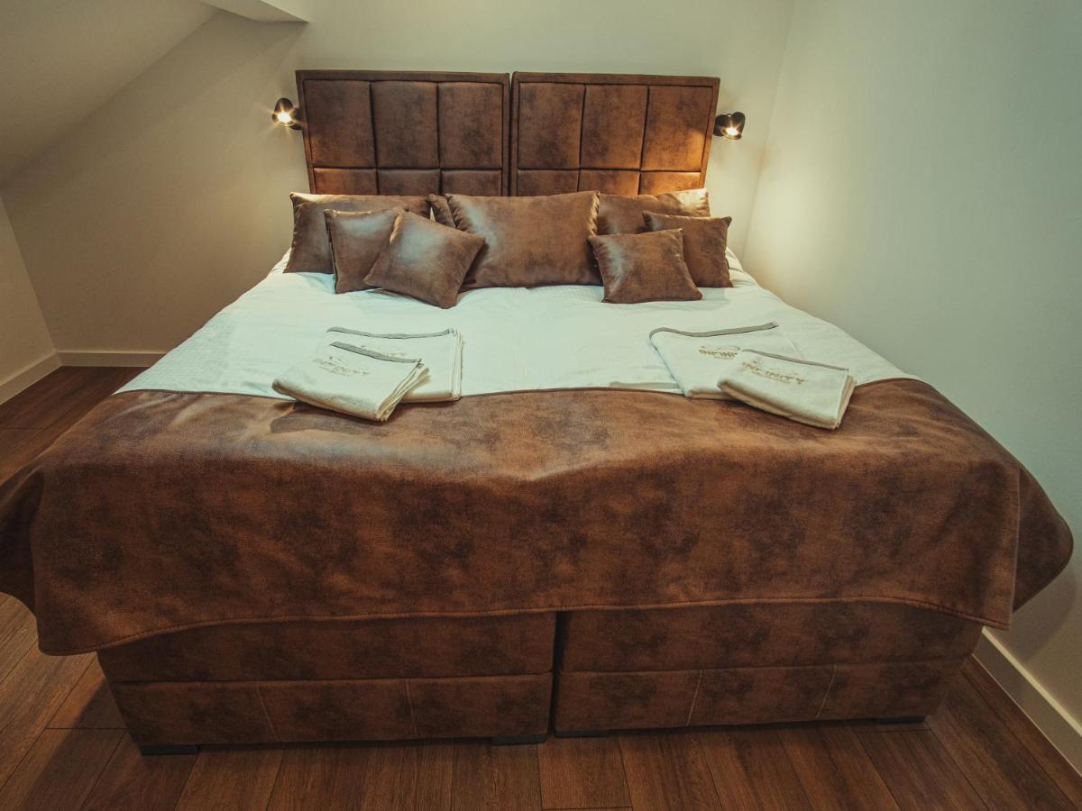 Apartmani Infinity Осиек Екстериор снимка
