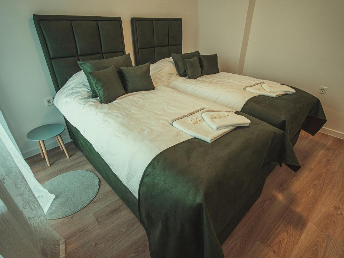 Apartmani Infinity Осиек Екстериор снимка