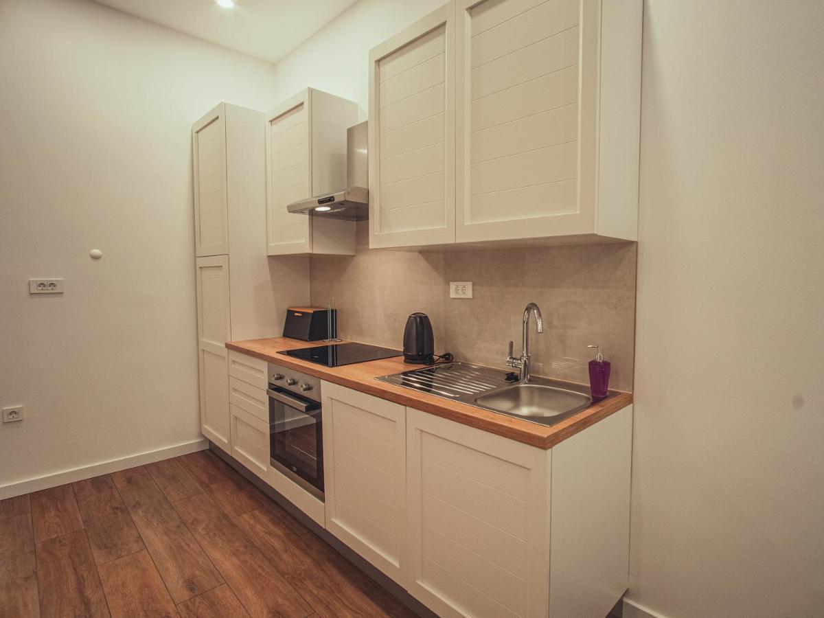 Apartmani Infinity Осиек Екстериор снимка