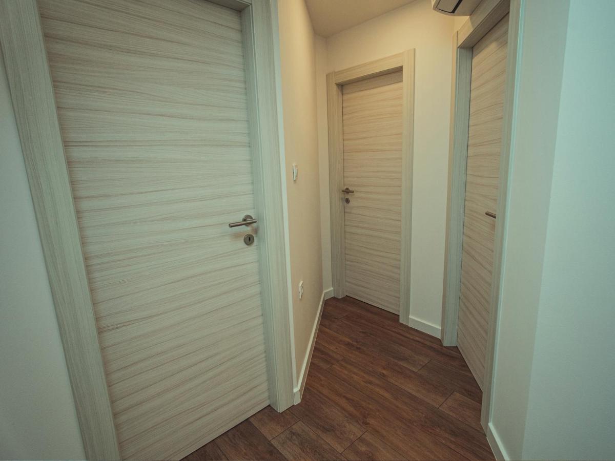 Apartmani Infinity Осиек Екстериор снимка