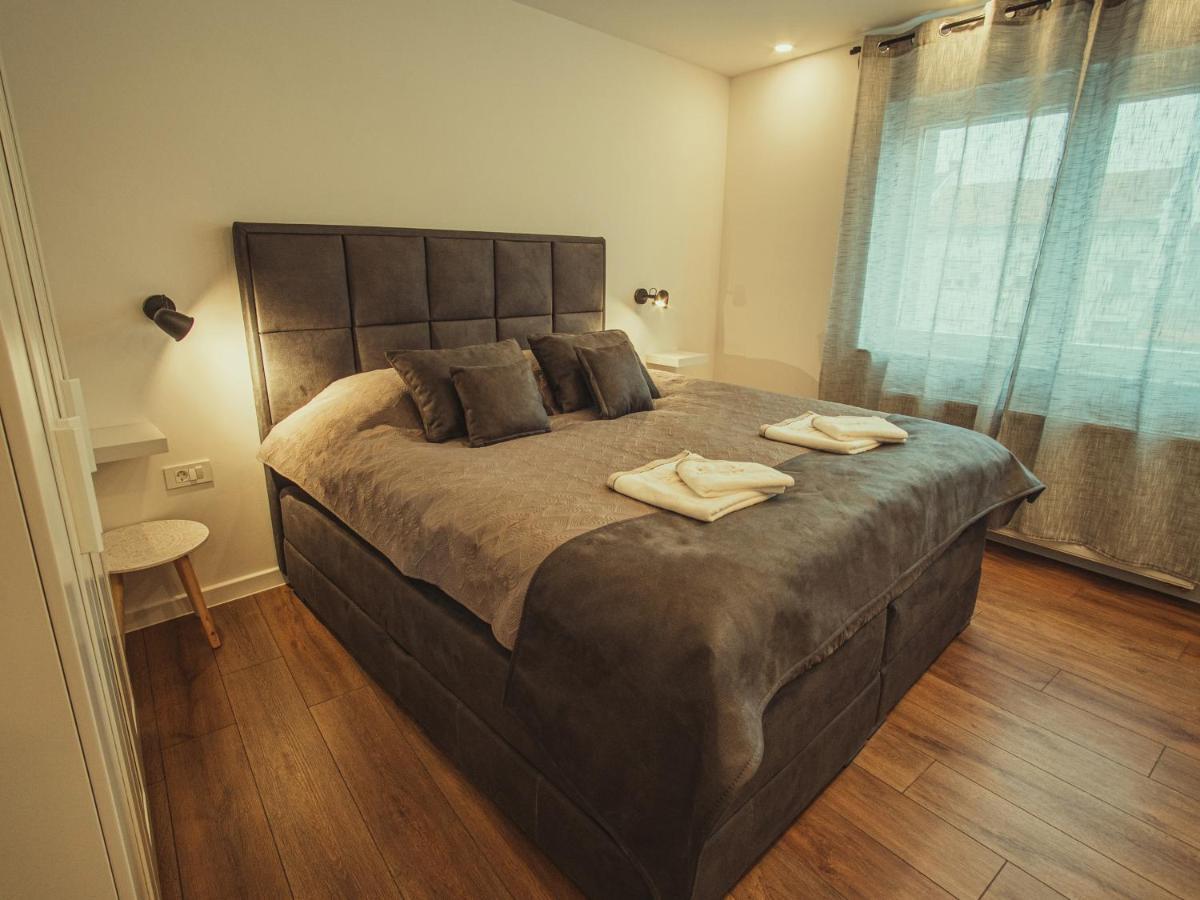 Apartmani Infinity Осиек Екстериор снимка
