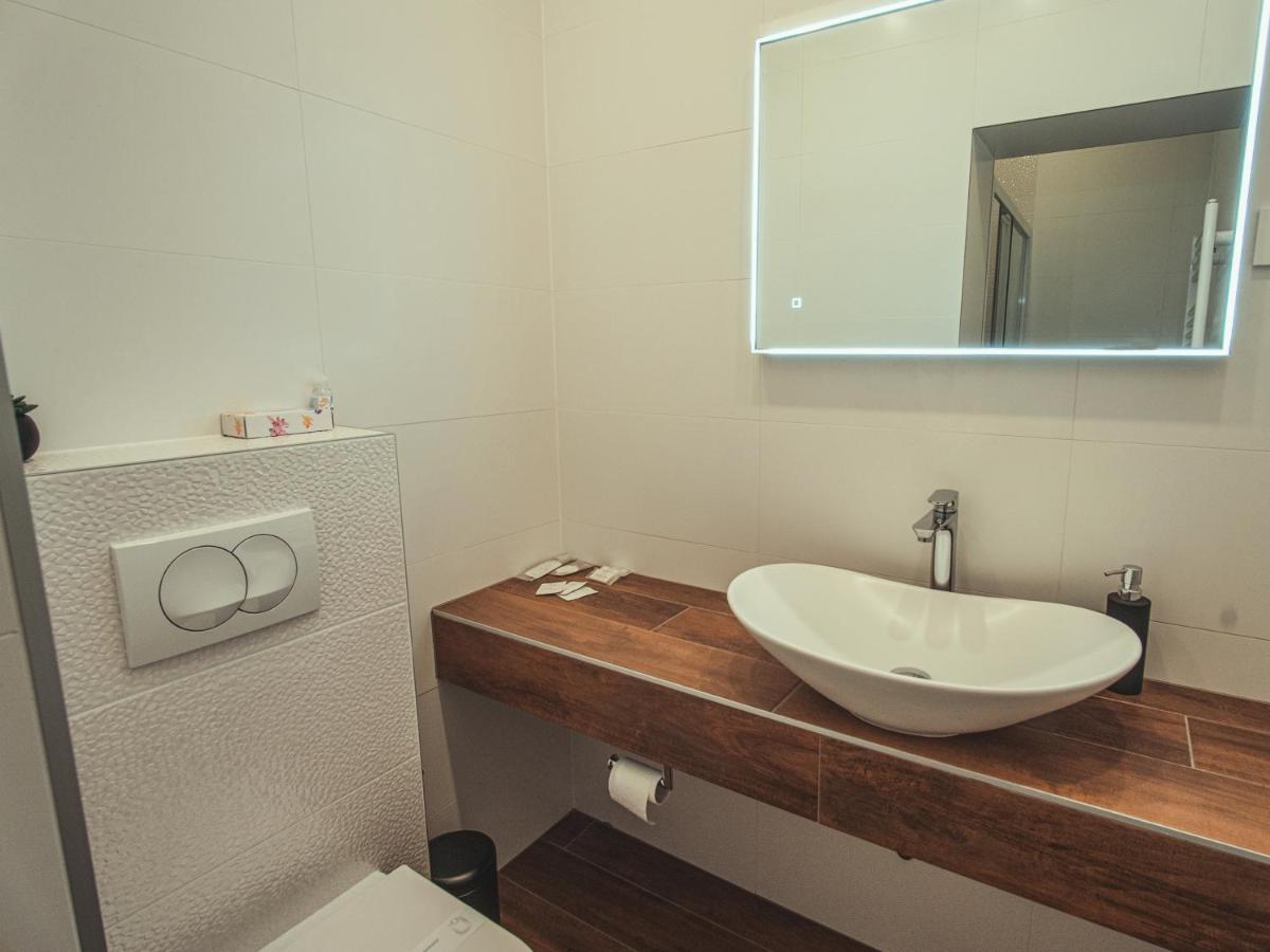 Apartmani Infinity Осиек Екстериор снимка