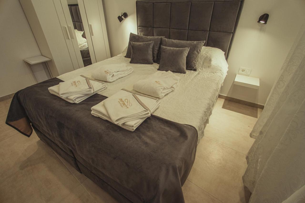 Apartmani Infinity Осиек Екстериор снимка