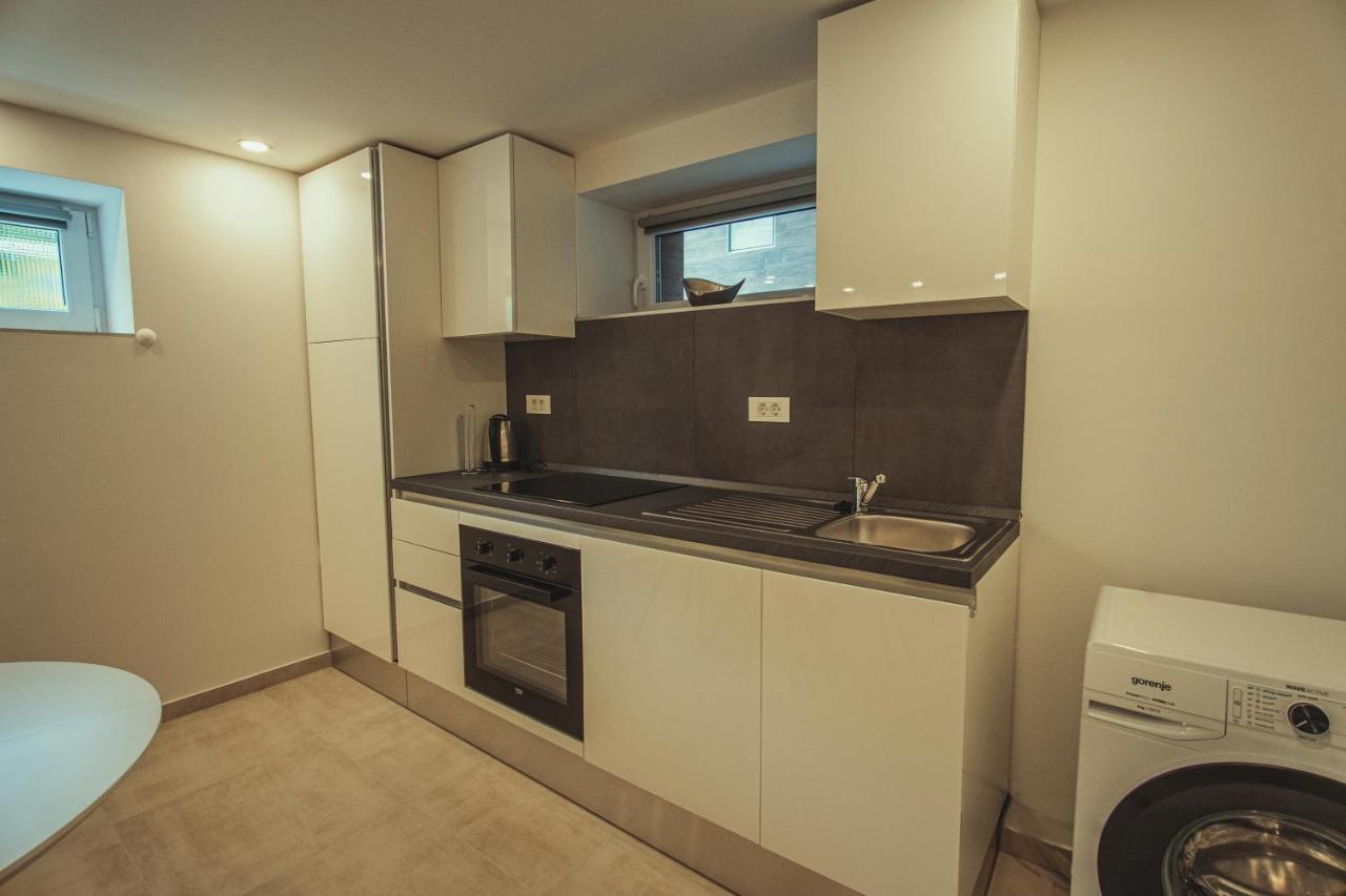 Apartmani Infinity Осиек Екстериор снимка